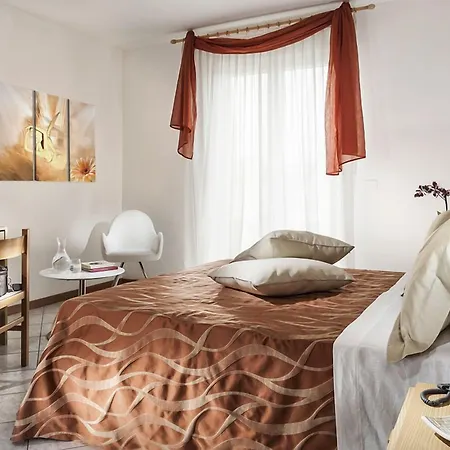 Capinera ホテル 3*