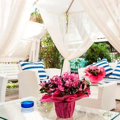 Capinera 3* リミニ