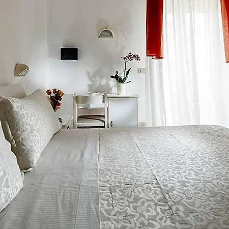 Hotel Capinera 3*